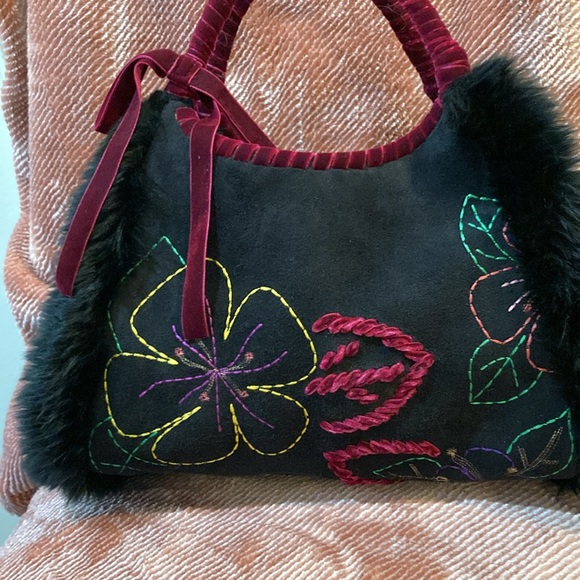 Statement Bag - Picture 2 of 13